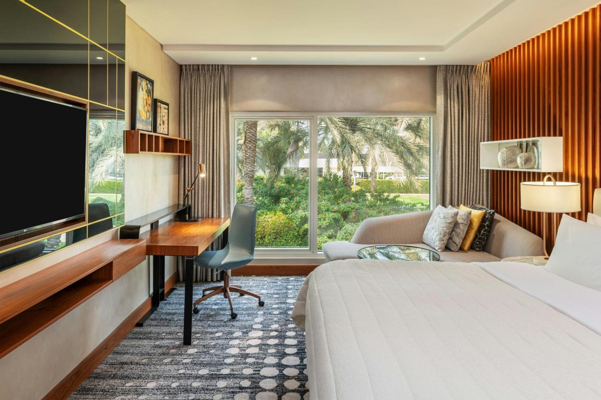 Le Meridien Dubai Hotel & Conference Centre Екстериор снимка Deluxe Room